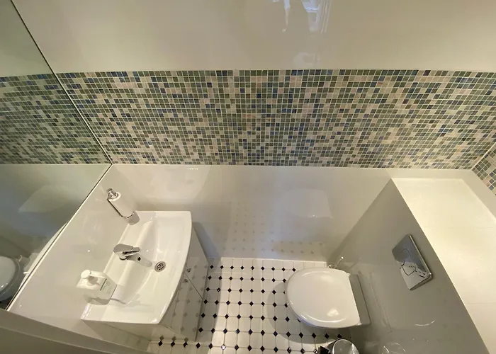 Mini Penthhouse-cozy Luxury In Old Town דירה